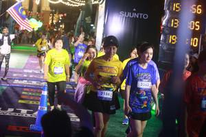 BIB: 3186, 3242
                            <button type="button" onclick="openModal(26275233)" class="btn btn-primary btn-sm float-right btn-popup" data-toggle="modal" data-target=".modal-high-quality">
                        <i class="fas fa-shopping-cart"></i> Add to Cart
                    </button>
                                            <button type="button" onclick="isThisMe(26275233, true)" class="btn btn-success btn-sm float-right btn-popup btn-isme hidden" data-toggle="tooltip" data-placement="bottom" title="นี่คือรูปของคุณใช่ไหม คลิกที่นี่เพื่อเอาเข้าอัลบั้ม">
                        <i class="fas fa-plus"></i> Add to album
                    </button>
                    <button type="button" onclick="isThisMe(26275233, false)" class="btn btn-warning btn-sm float-right btn-popup btn-isnotme hidden">
                        <i class="fas fa-ban"></i> Remove from album
                    </button>